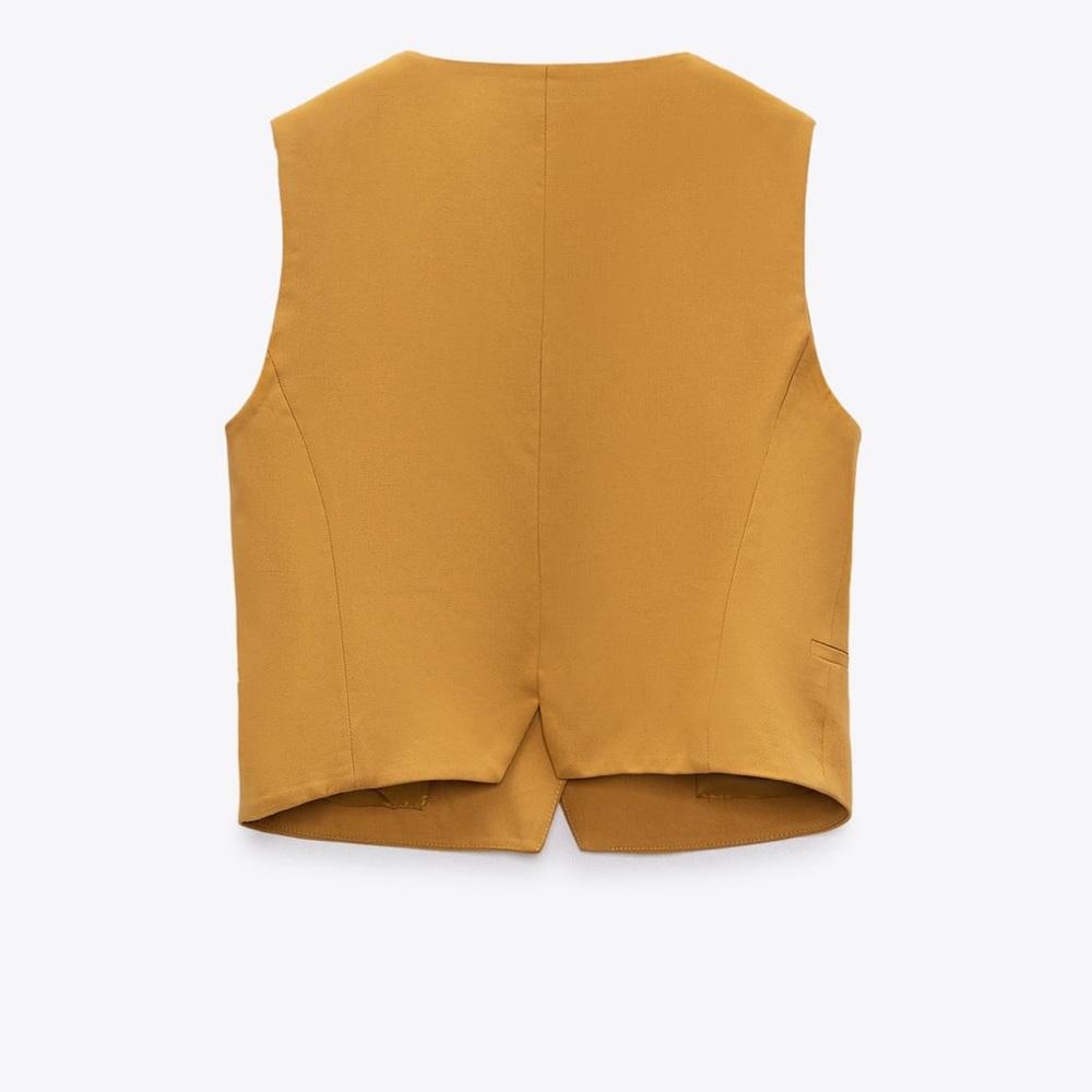 Zara Classic Pocket Vest - Picture 4 of 5
